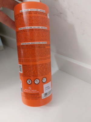 Avene αντηλιακό 50 spray καινούργιο, κατάλληλο για παιδιά