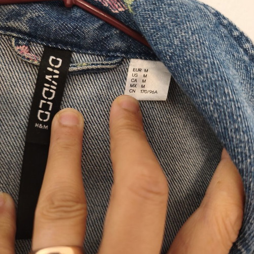 Denim jacket with floral rose print, like new, size M
