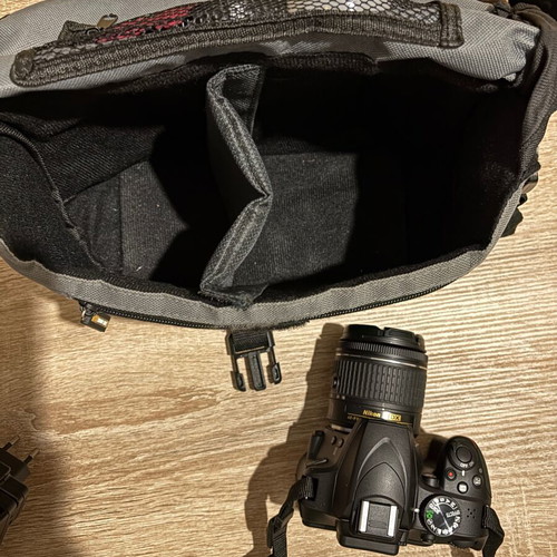 Nikon D3400 Kit like new with 18-55mm and 55-200mm lenses
