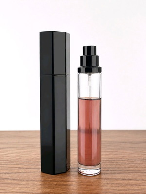 Serge Lutens Fourreau Noir Eau de Parfum like new 30 ml