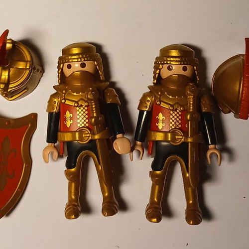 Φιγούρες ιπποτών Playmobil μεταχειρισμένες, σετ 3 τεμαχίων