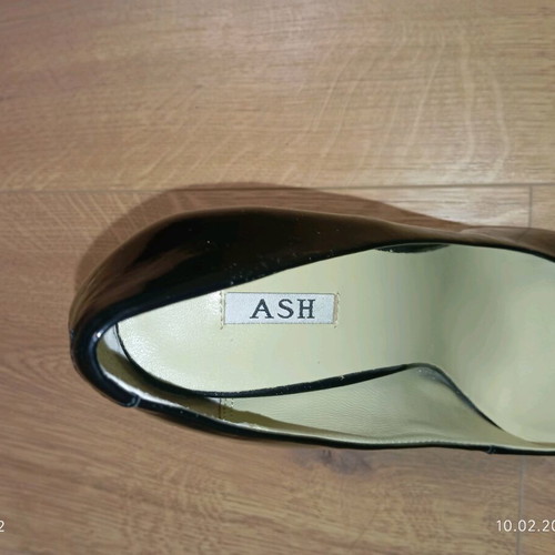Ash patent leather heels new, size 39