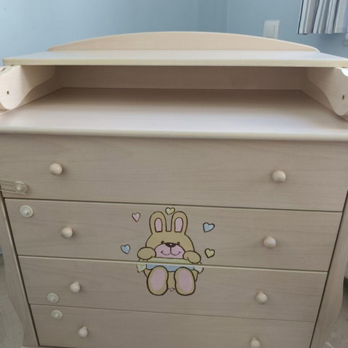 Pierro Changing Dresser and Hanging Bookshelf like new