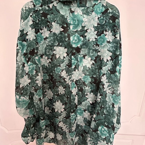Vassia Kostara shirt like new, green, one size with belt
