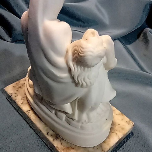 Vintage Pietà Statue by Michelangelo on Marble Base, like new