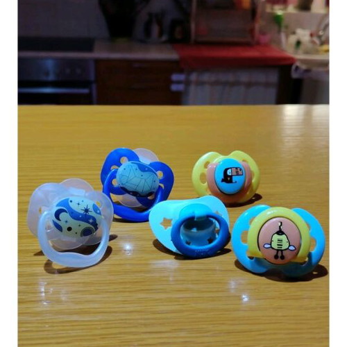 Tommee Tippee pacifiers new, glow in the dark, set of various