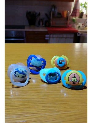 Tommee Tippee pacifiers new, glow in the dark, set of various