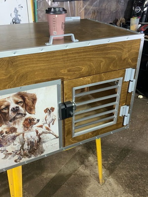 Wooden dog transport crate like new