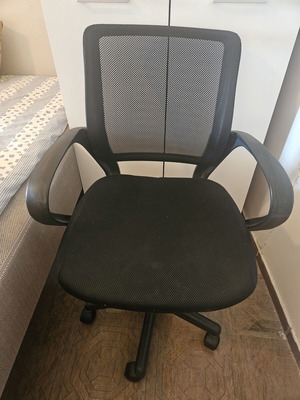 Office chair used