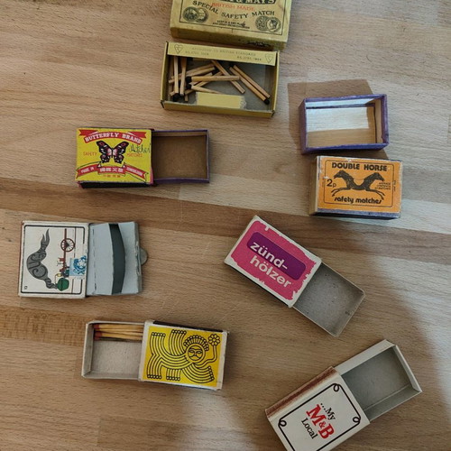 Vintage matchboxes used, pack