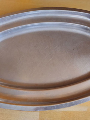 Serving tray like new
