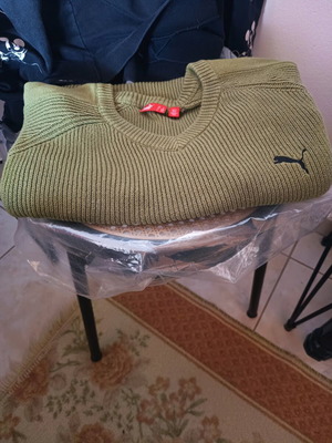 Puma knitted pullover size L like new, khaki