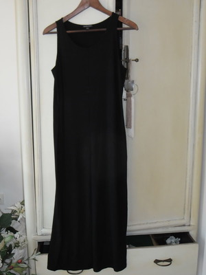 Maxi summer dress like new, black, strapless with cotton lace