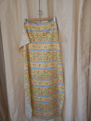 Floral fabric piece like new