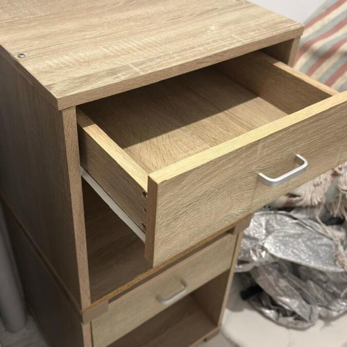 Set of 4 nightstands in 4 pieces, good quality