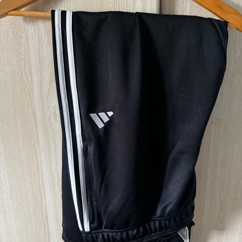 Adidas women's sweatpants new, size 2XL, black