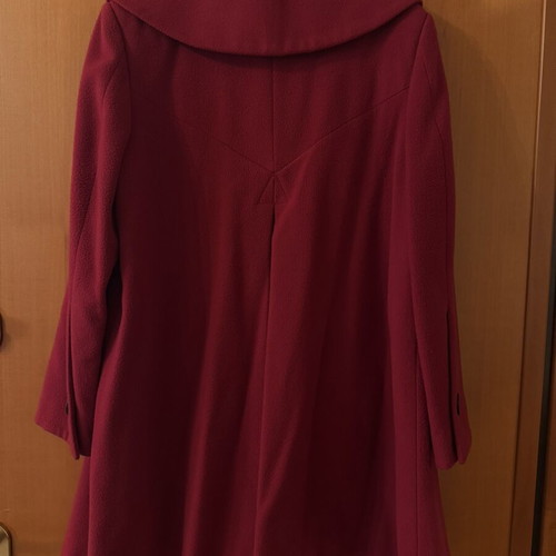 MIA red coat size 54