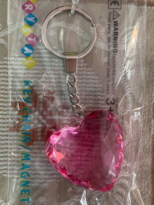 Heart keychain new pink