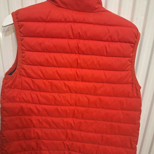 Mayoral sleeveless jacket used for boy 5 years, red