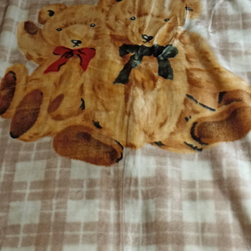 Velveteen half-double blanket with bear family design, new