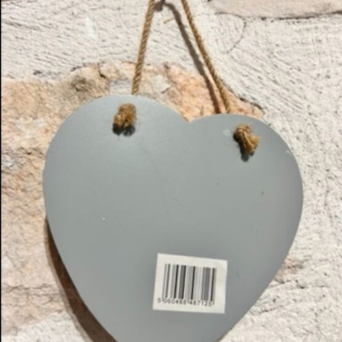 Wall Art “Friends tied together with heart strings” like new