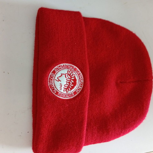 Olympiakos acrylic beanie new, one size, red