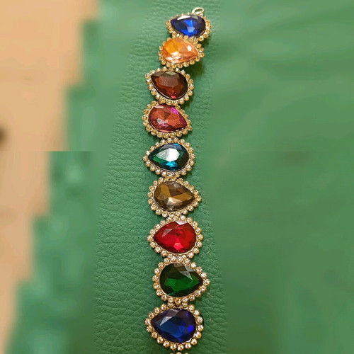 Handmade bracelet with fishing line and clasp