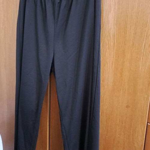 Patelona 2XL black Shein like new, comfortable fit with leopard detail
