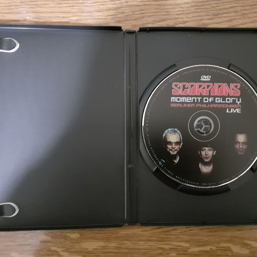 Scorpions Moment Of Glory Berliner Philharmoniker Live DVD like new