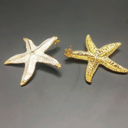 Starfish earrings new stainless steel with white enamel and gold details