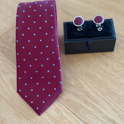 Tie and cufflinks set like new, red and blue
