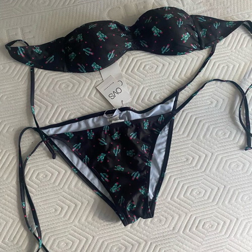 Ovs bikini new with cactus design, strapless