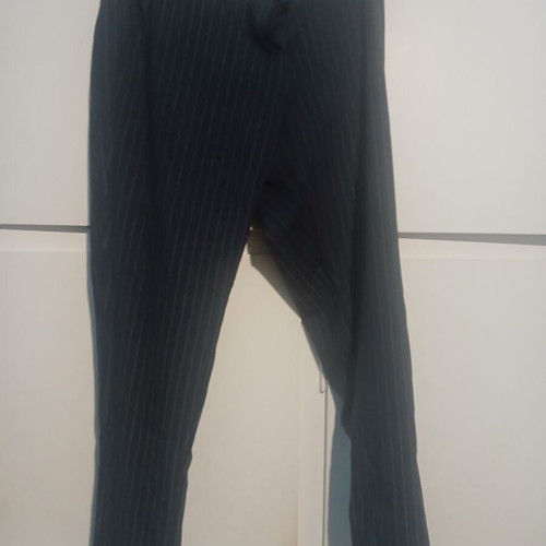 Women's clothes size 2XL like new, two pants and one dress