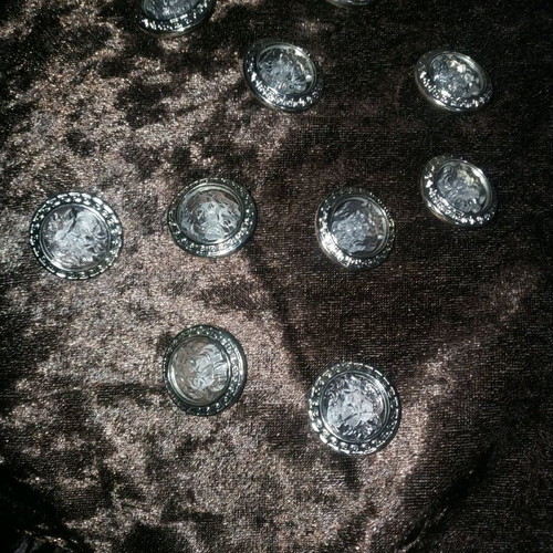 Clothing buttons silver color new, pack of 10 pieces