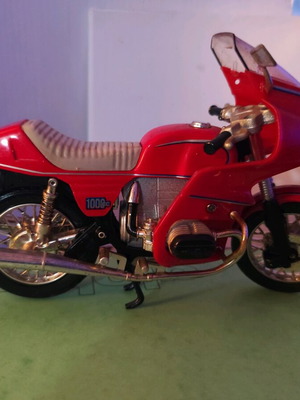 BMW R100-rs συλλεκτικό μοντέλο 1:10 Road Tough σαν καινούργιο