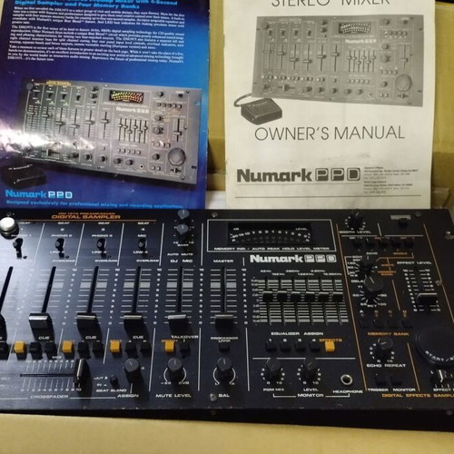 Numark PPD DM 1975 Vintage DJ Mixer like new