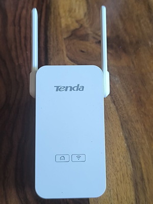Tenda PA6 Powerline Wi-Fi adapter like new