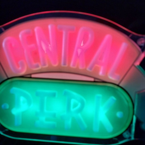 Central Perk wall light like new with USB plug