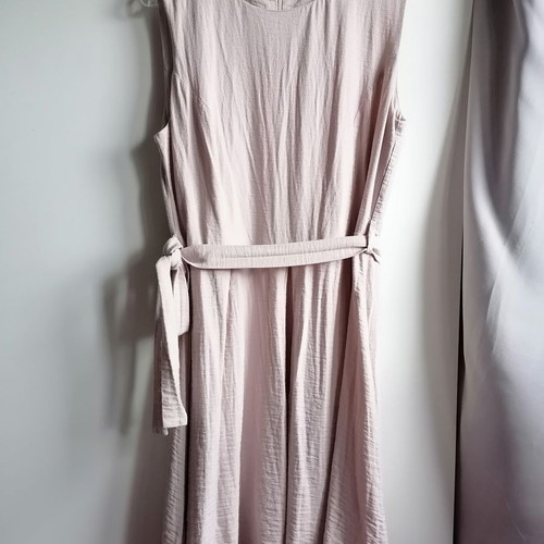 Qiero dress size L like new