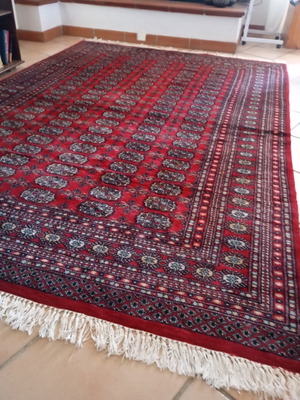 Handmade Buhara rug wool-silk, like new, 186×268 cm