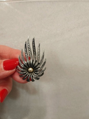 Pin used silver