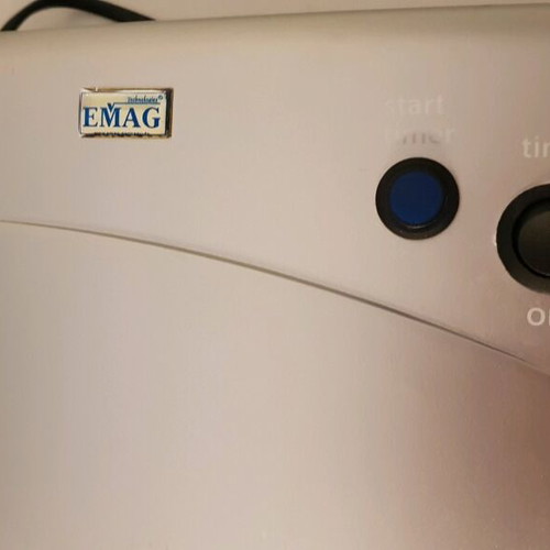 Emmi-Nail Professional Nail Curing Device used