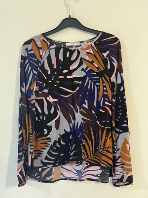 Mango blouse like new, multicolor, size S