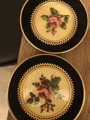 Vintage embroidered coasters set of 2, new, needlepoint