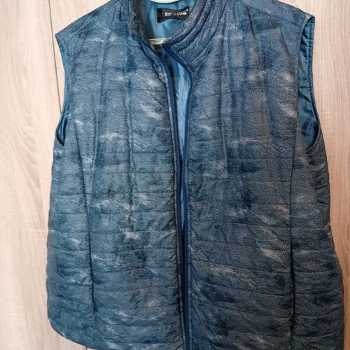Celestino women's sleeveless jacket like new, blue, XL