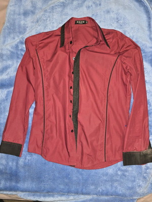 Fate London Medium shirt like new, red