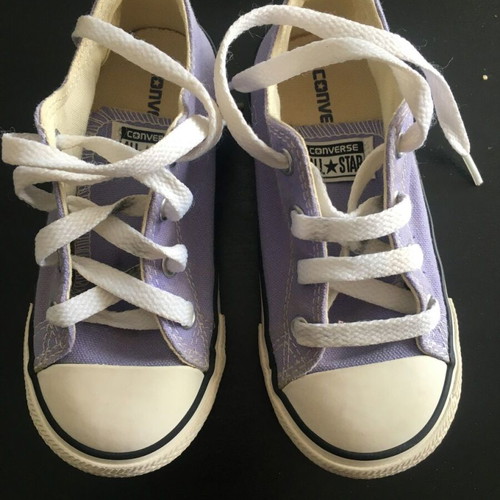 Converse All Star kids' athletic shoes size 25 like new, purple