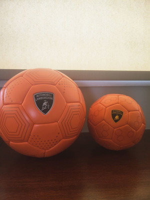 Lamborghini ball set new, sizes 5 and 2, orange design