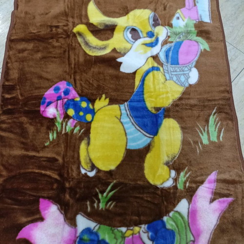 Baby crib blanket new, brown with bunny design