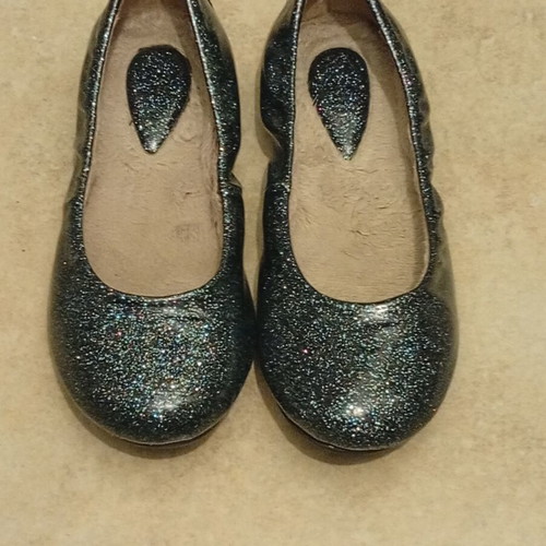 Children's sparkly ballerinas size 26, black glitter, used